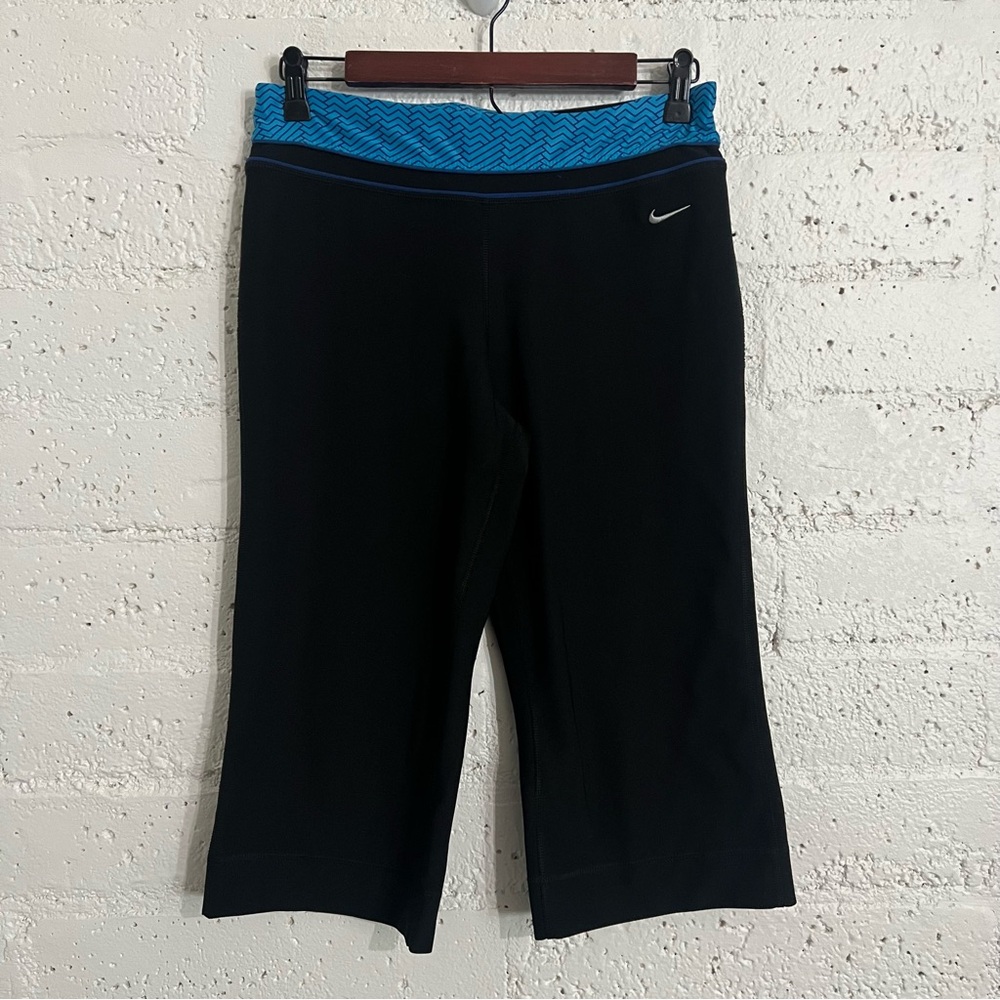 Nike Womens Athletic Capri Leggings M 8-10 Black Blue Waist Workout U4